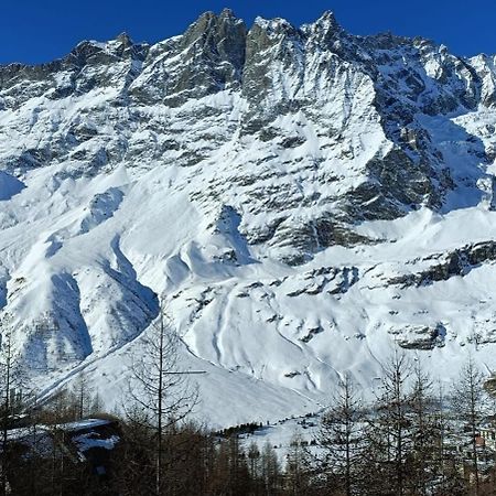 Panorama Chalet A La Grand'Ourse Di Cervinia Cir Vda Valtournenche 0198 بيريوِل تْشيرفينيا المظهر الخارجي الصورة